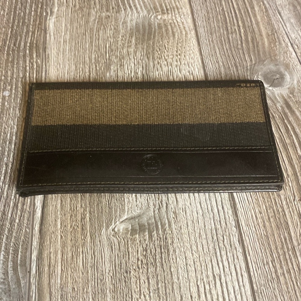 Vintage fendi leather Wallet